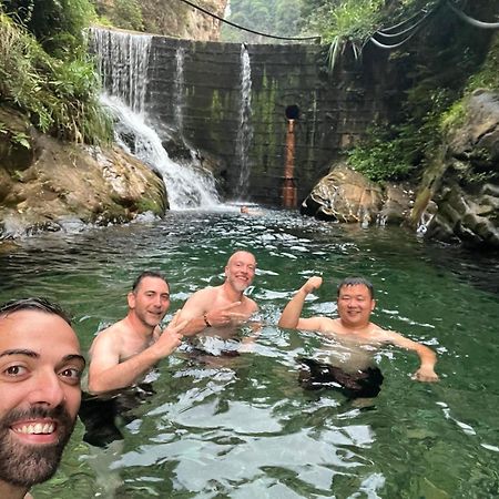 Family Hotel Zhangjiajie Eksteriør bilde